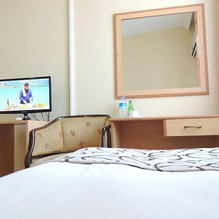 אודיירן Acikgoz Hotel מראה חיצוני תמונה