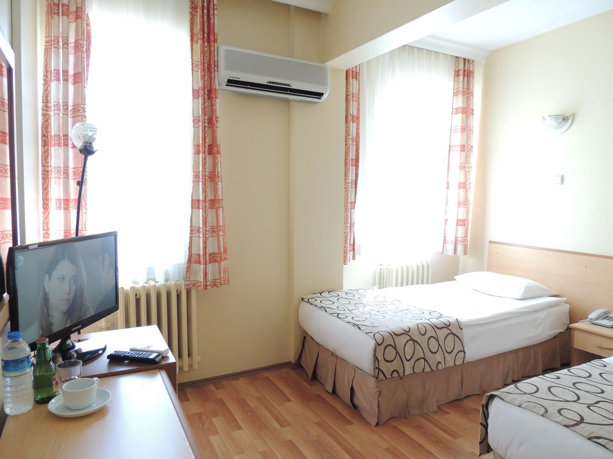אודיירן Acikgoz Hotel מראה חיצוני תמונה