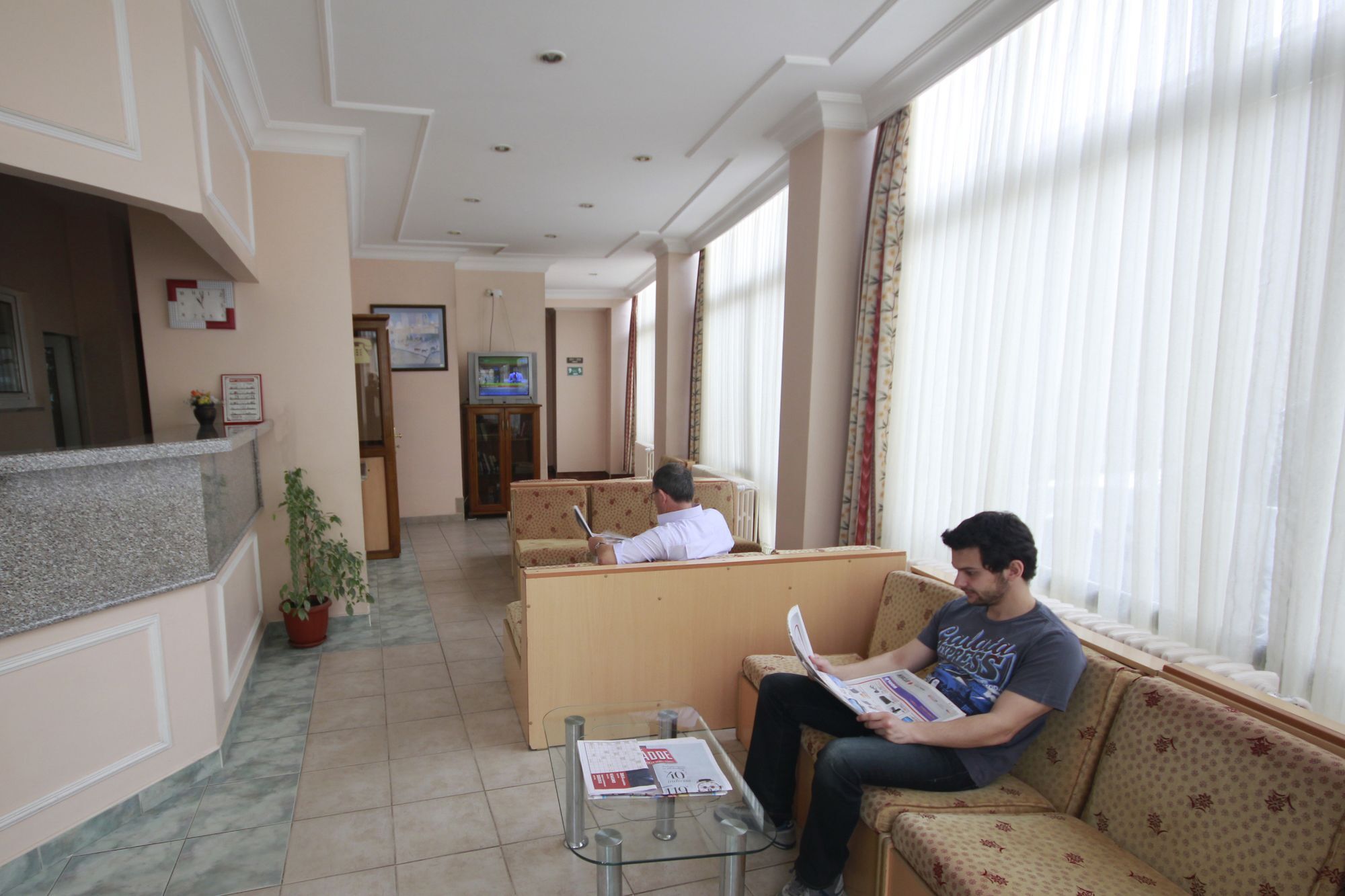 אודיירן Acikgoz Hotel מראה חיצוני תמונה